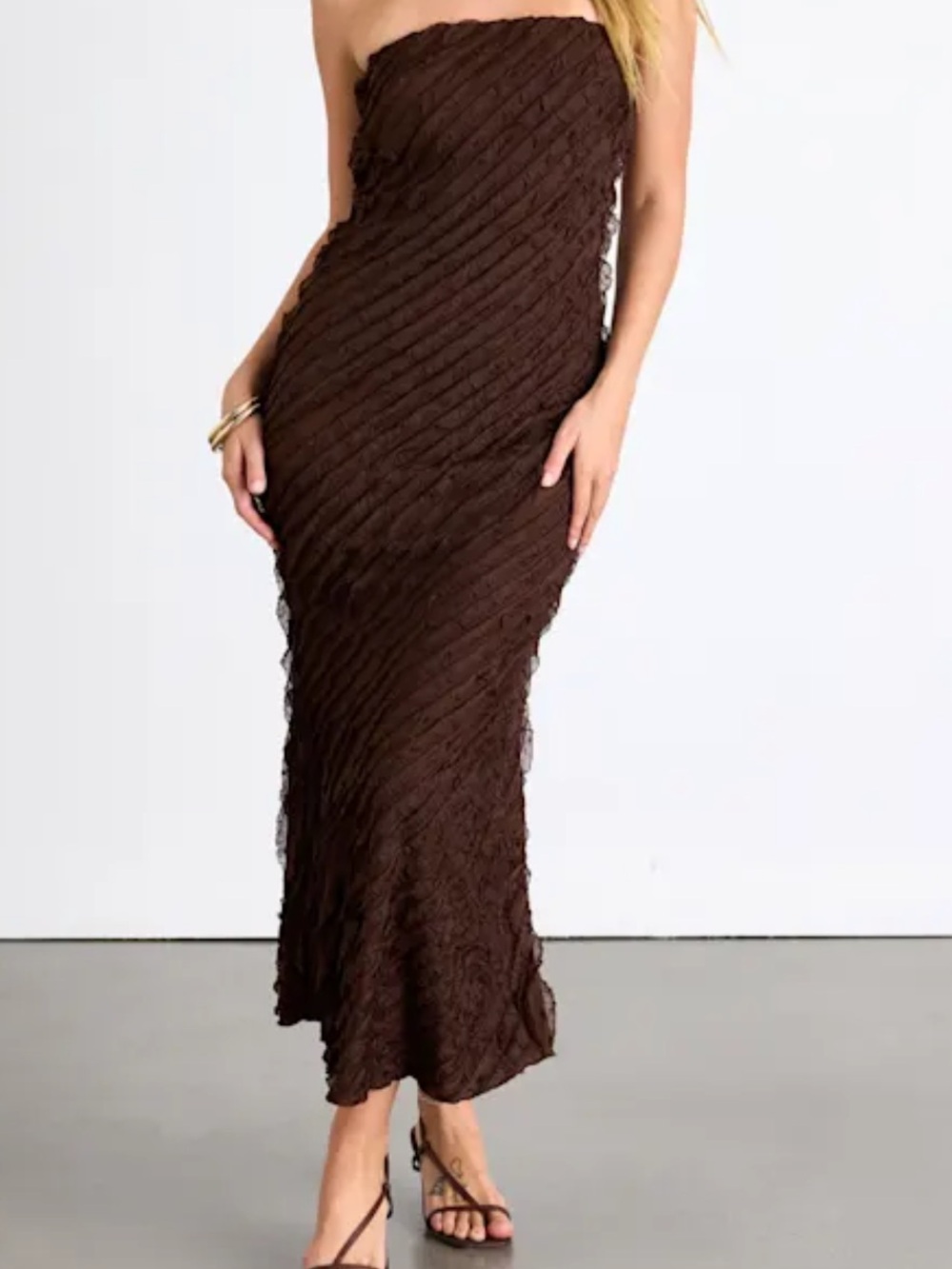Lulu's Faelyn Brown Strapless Ruffled Midi Dress